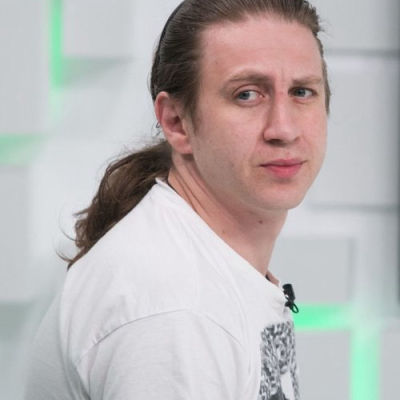 MR